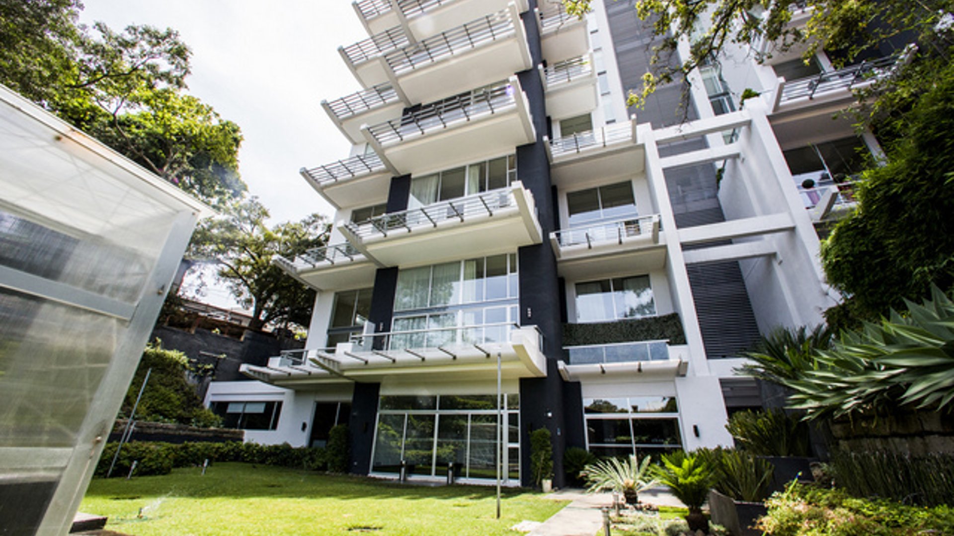 Apartamento en Renta zona 10 / Atrium - Miniatura 12