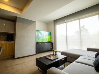  Vendo Lindo Apartamento en zona 10  en Edificio Mira.  - 4