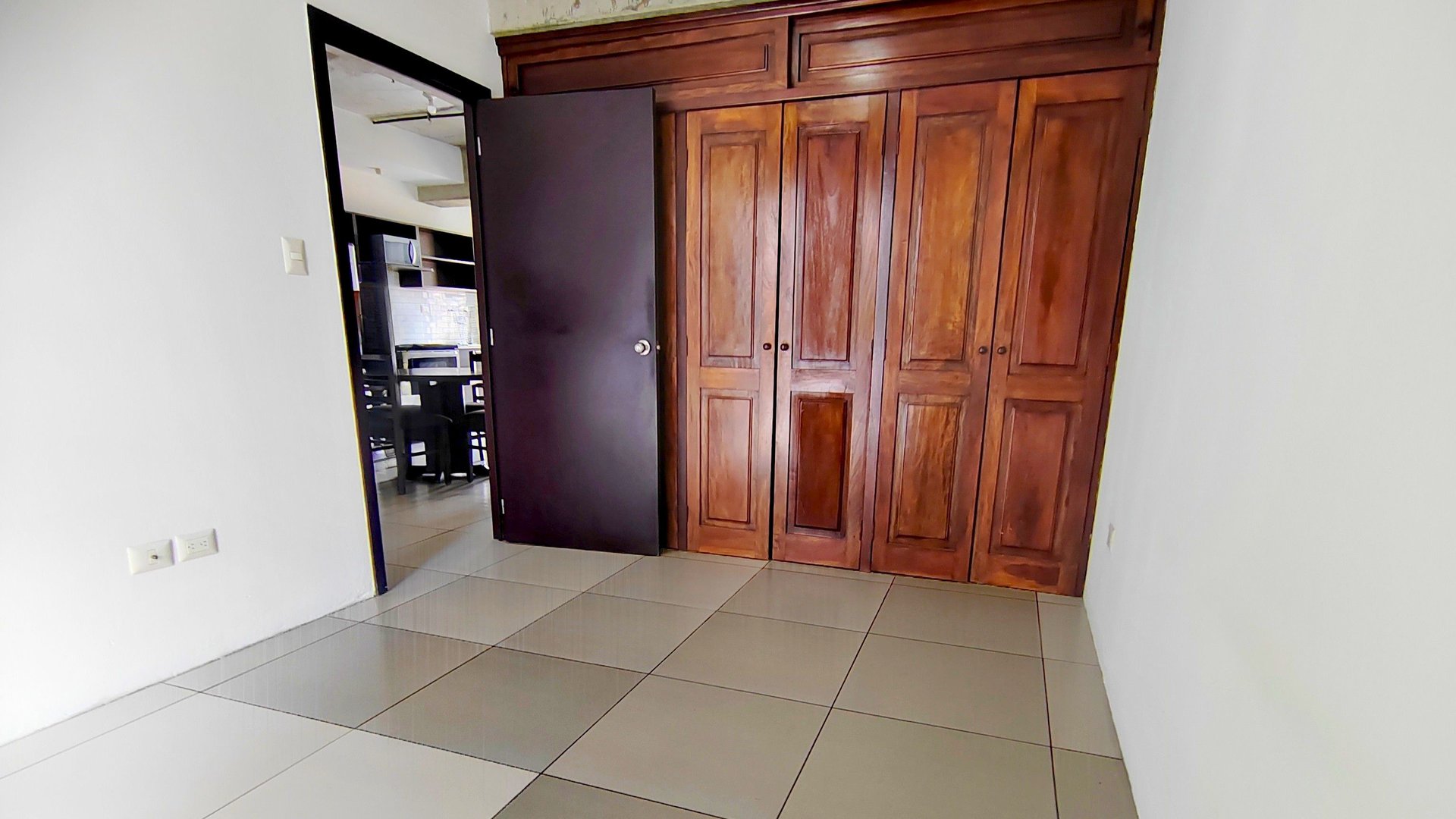 APARTAMENTO EDIF. RUE 3, ZONA 4 - Miniatura 8