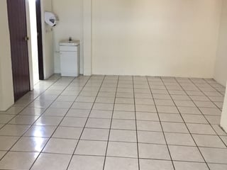 Oficina en alquiler, zona 9 - 4
