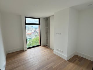 📍 APARTAMENTO EN RENTA – 3 HAB | EDIFICIO CÉNTRICO | ZONA 5 - 5