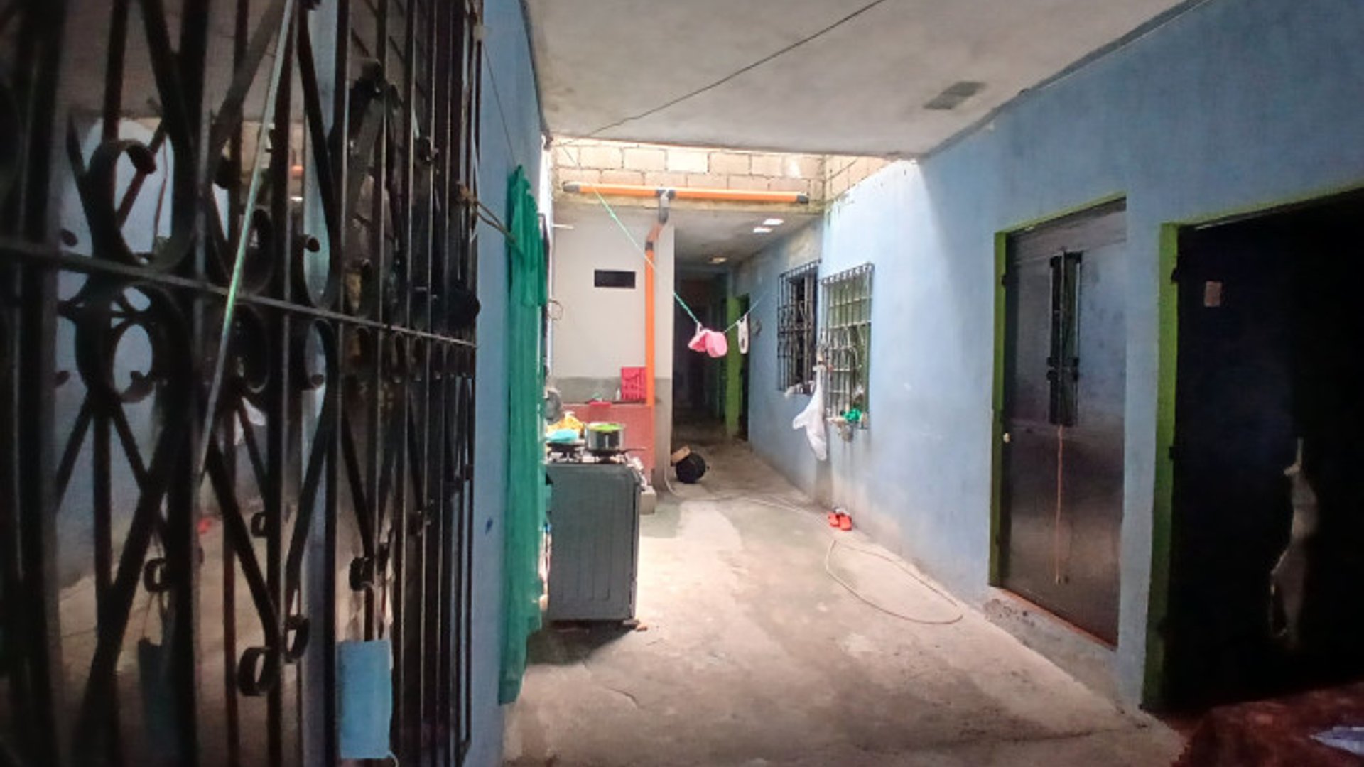 Vendo casa Grande en zona 21 colonia Loma Blanca - Miniatura 3