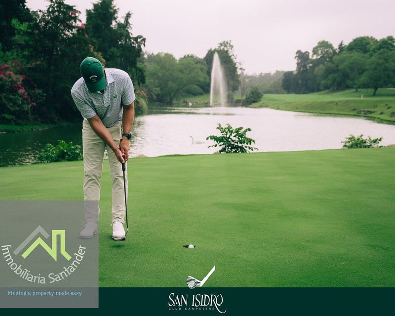 Terreno en Venta Frente al Campo de Golf – EL PULTE GOLF,  Zona 16