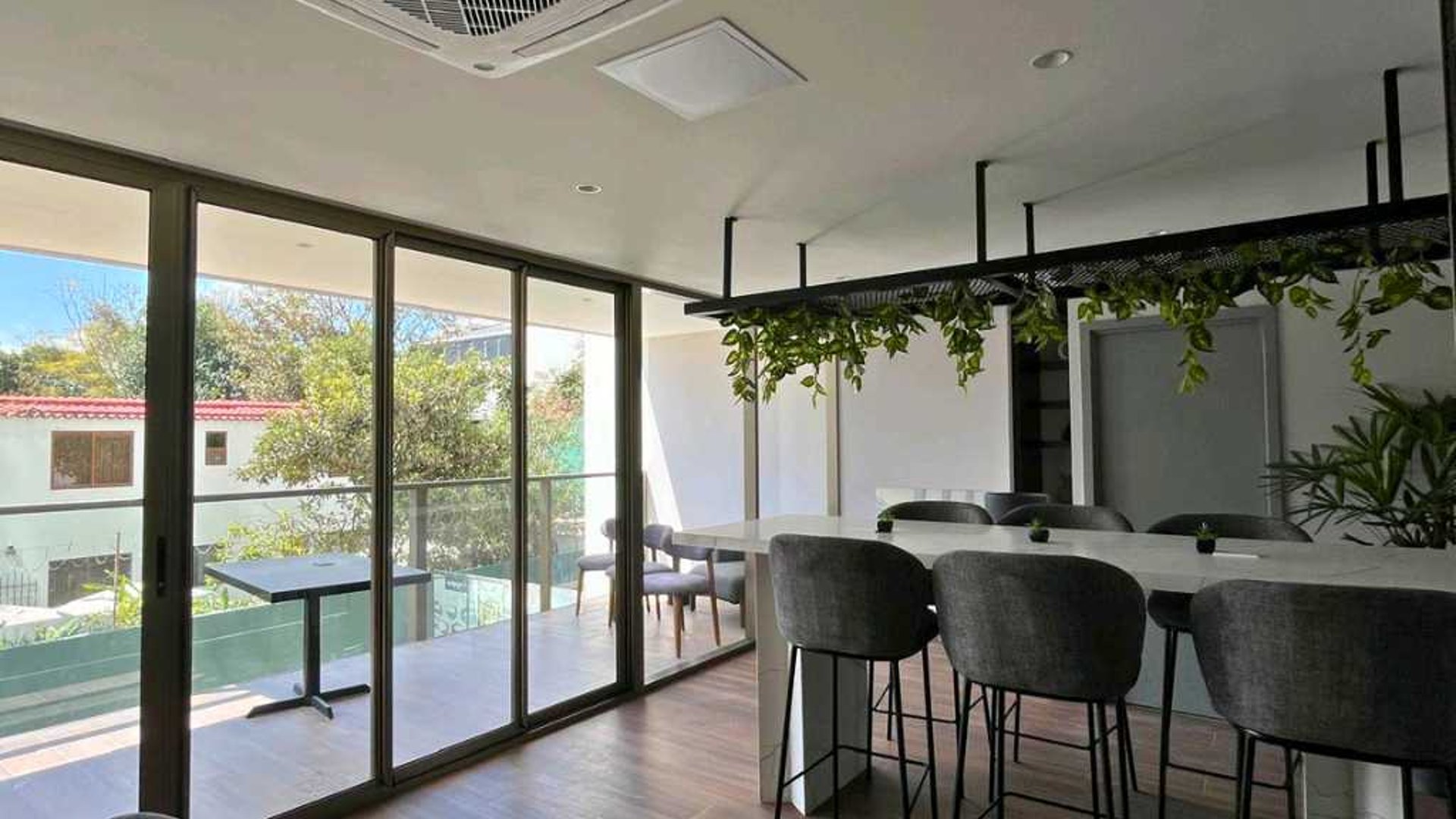 APARTAMENTO EN RENTA – ATHARA, ZONA 10 - Miniatura 8