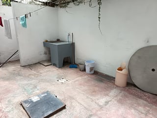 Amplia casa en venta en El Zapote zona 2 - 4
