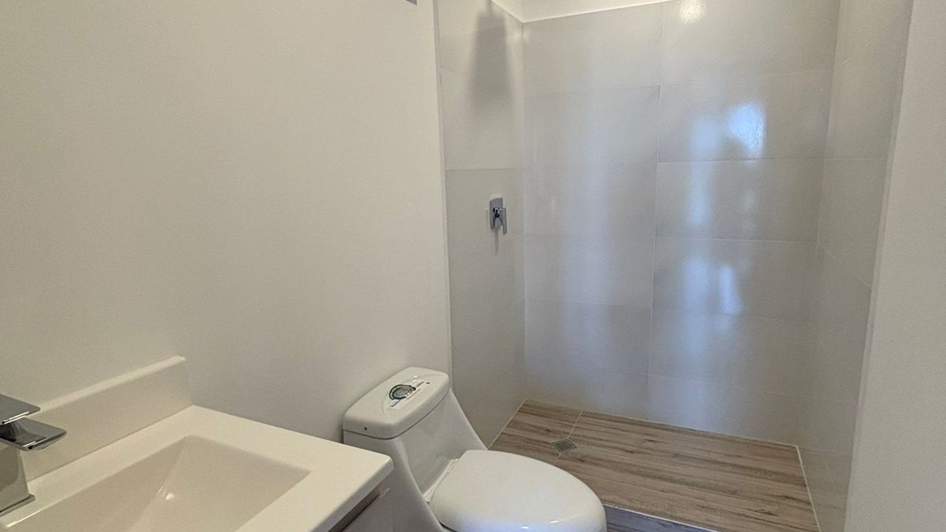 Venta de apartamento para inversión -2 habitaciones - zona 10 Ref-6021 - Miniatura 11