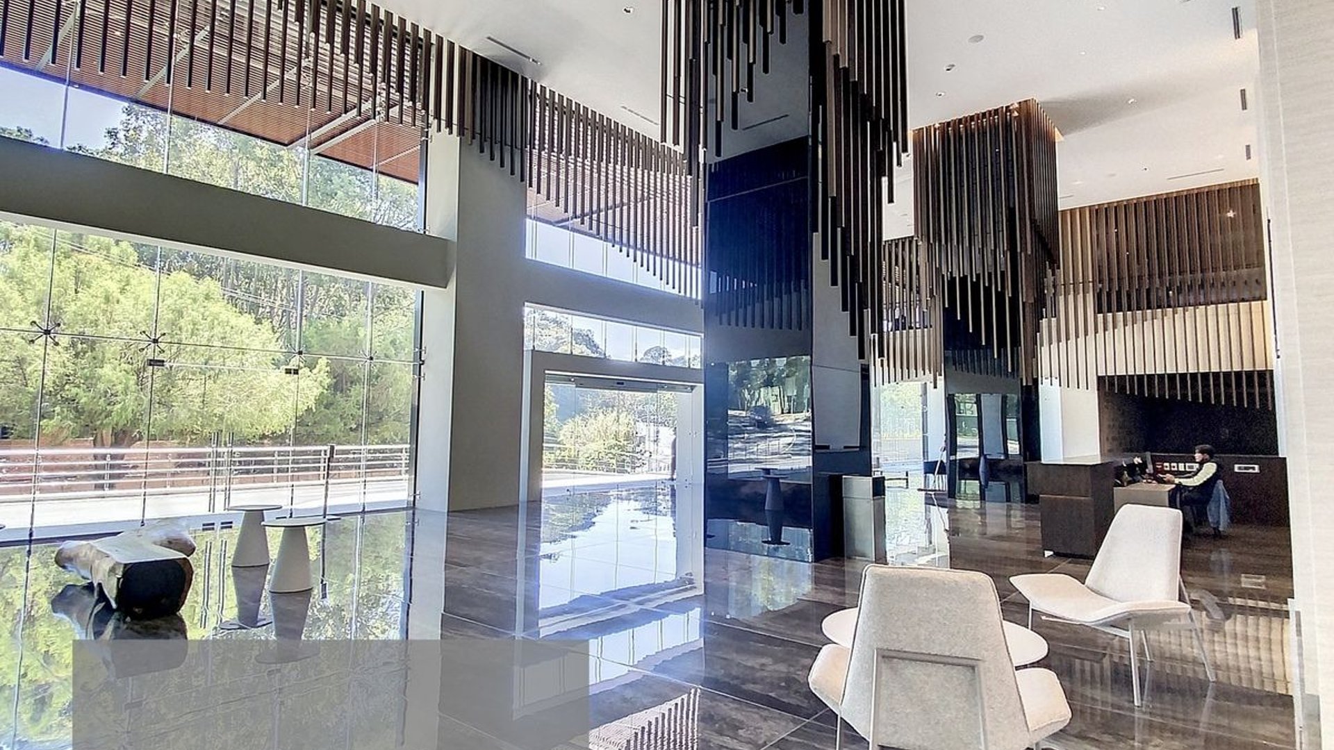 SPAZIO/ Oficina en Venta zona 16 - Miniatura 23