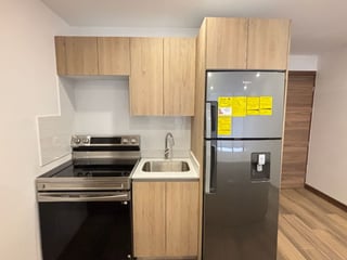 Apartamento en renta en zona 15 Vista Hermosa 1 - 2