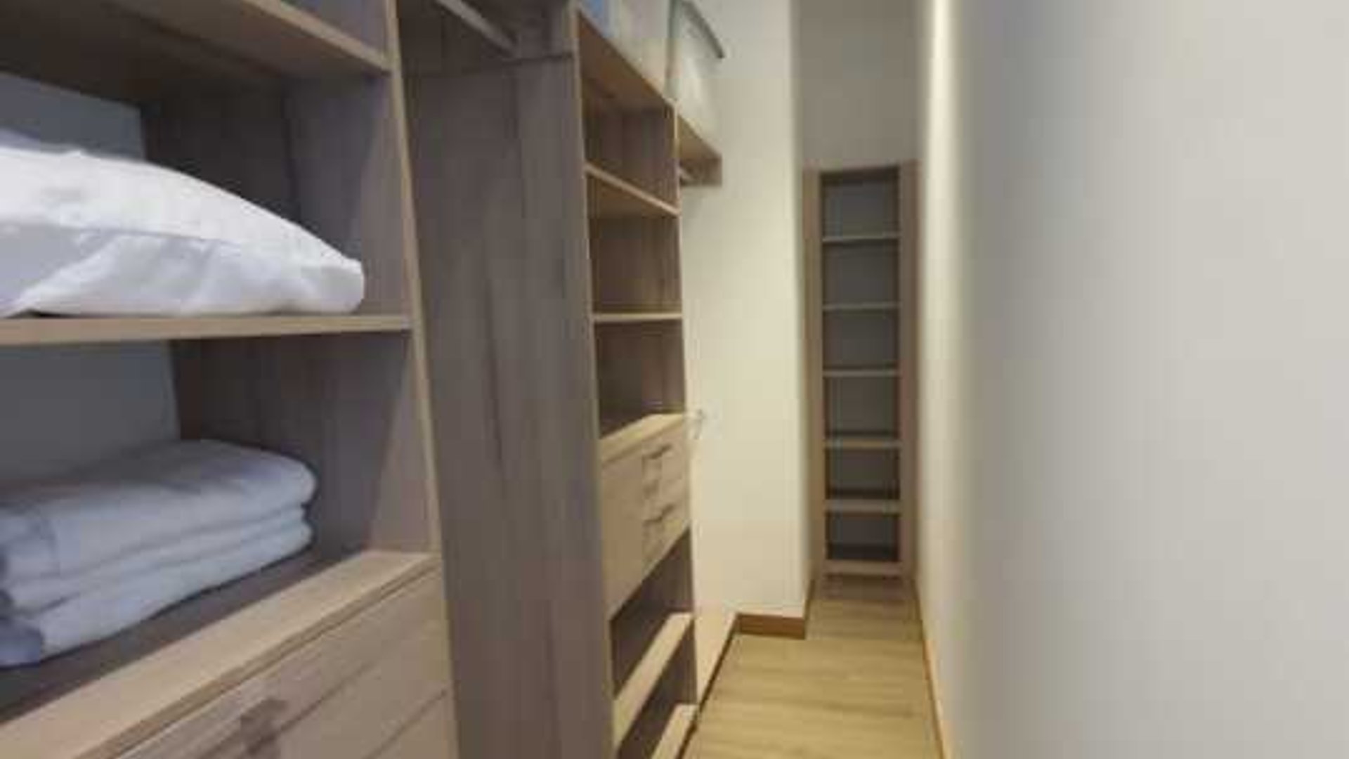 Venta moderno apartamento 2 habitaciones zona 14 AOKI - Miniatura 6