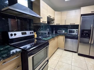 Apartamento de 2 dormitorios amueblado en zona 10 - 3