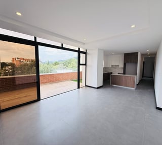 APARTAMENTO C/ JARDÍN PARA ESTRENAR  3 HABS. EDIF. Arles ZONA 15