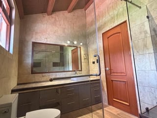 CASAS EN ALQUILER EN ANTIGUA GUATEMALA - Image 19