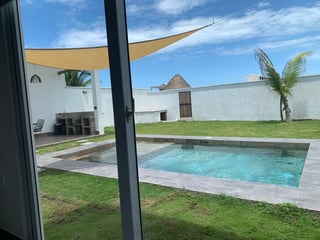 VILLA MODERNA EN VENTA EN LA PLAYA TIPO BOUTIQUE - 3