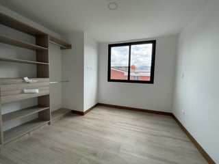 Apartamento en Venta en La Villa Zona 14 - 5