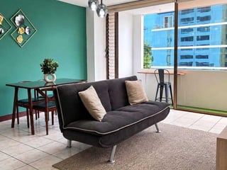 APARTAMENTO AMUEBLADO EN ALQUILER 📍 Edificio Avenida 502, Zona 10 - 2