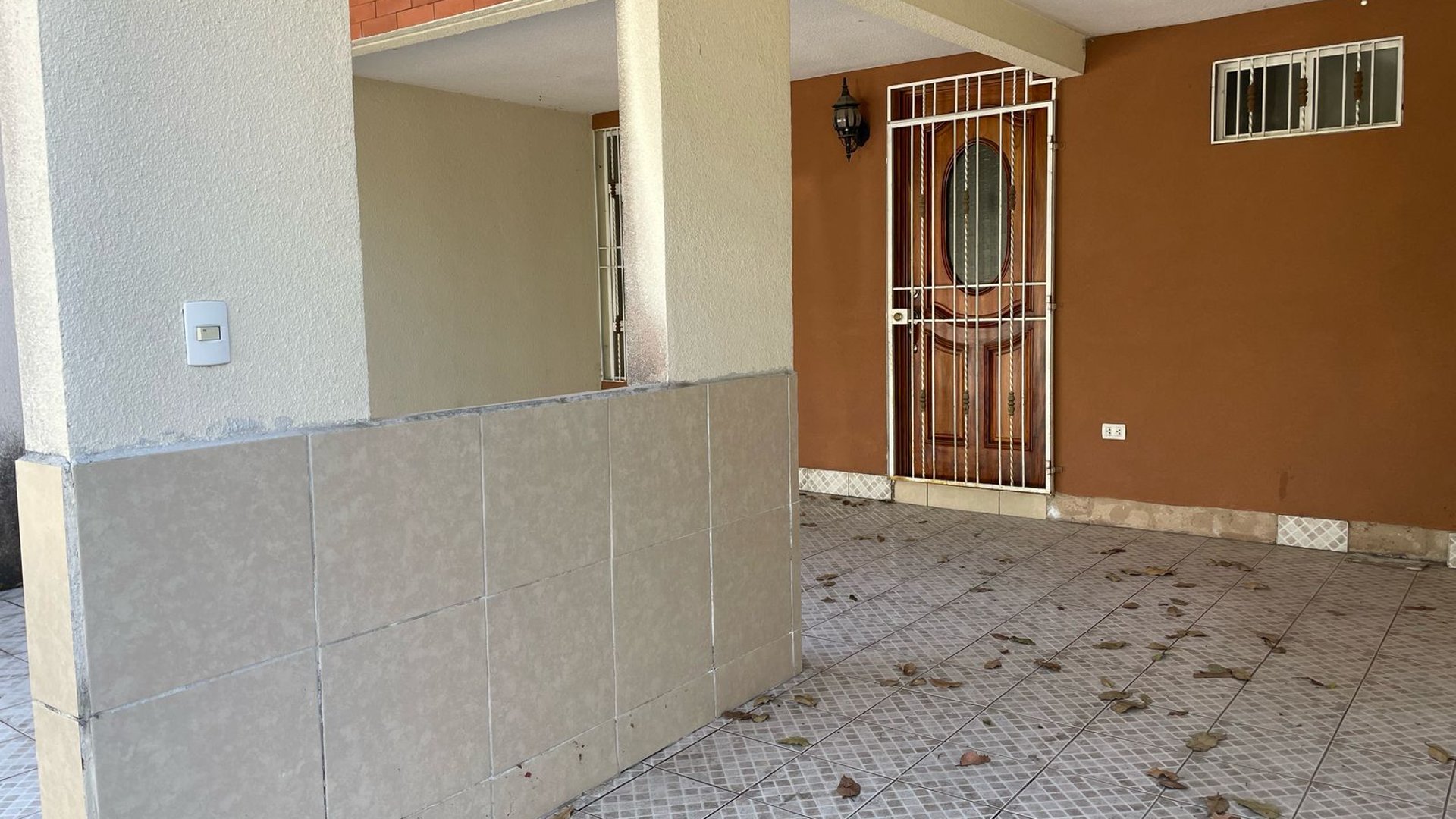 CASA EN RESIDENCIALES LOS OLIVOS ZONA 18 - Miniatura 16