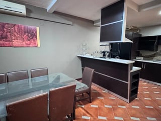 📍 EDIFICIO CORPORATIVO EN RENTA – 800 m² + 13 OFICINAS | ZONA 13 - 4