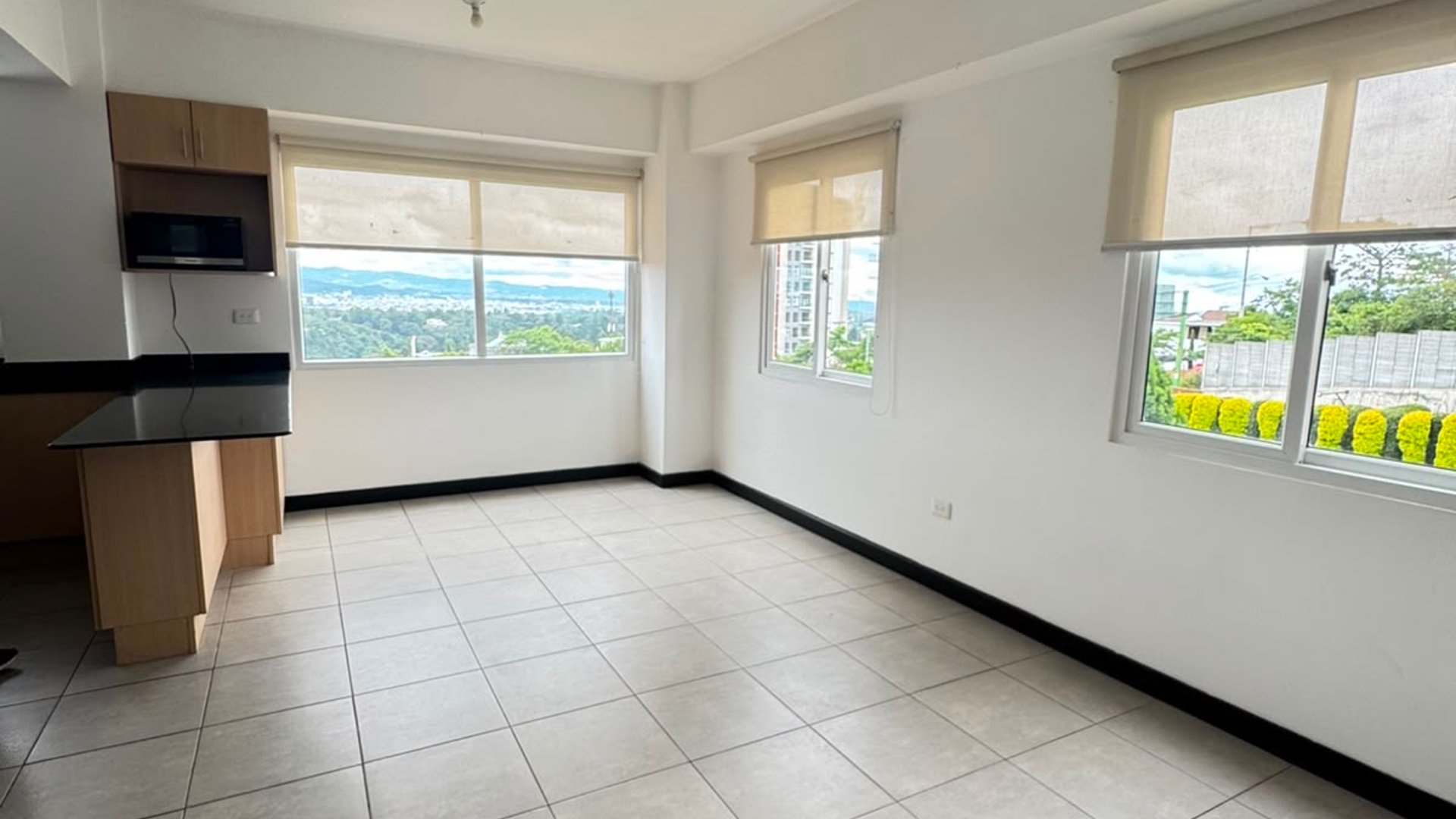 Rento apartamento en Edificio Hexa Cañada 16, Zona 16 - Miniatura 4