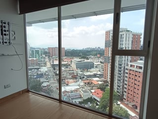 Apartamento en Venta en zona 10, Diagonal 6 - 2