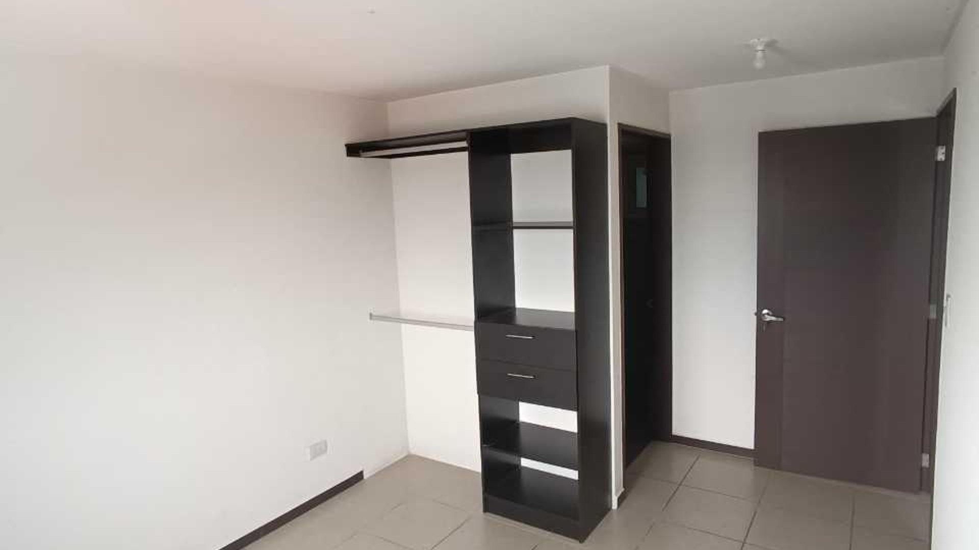 Venta de apartamento de 2 habitaciones PARQUE 11 - Miniatura 9