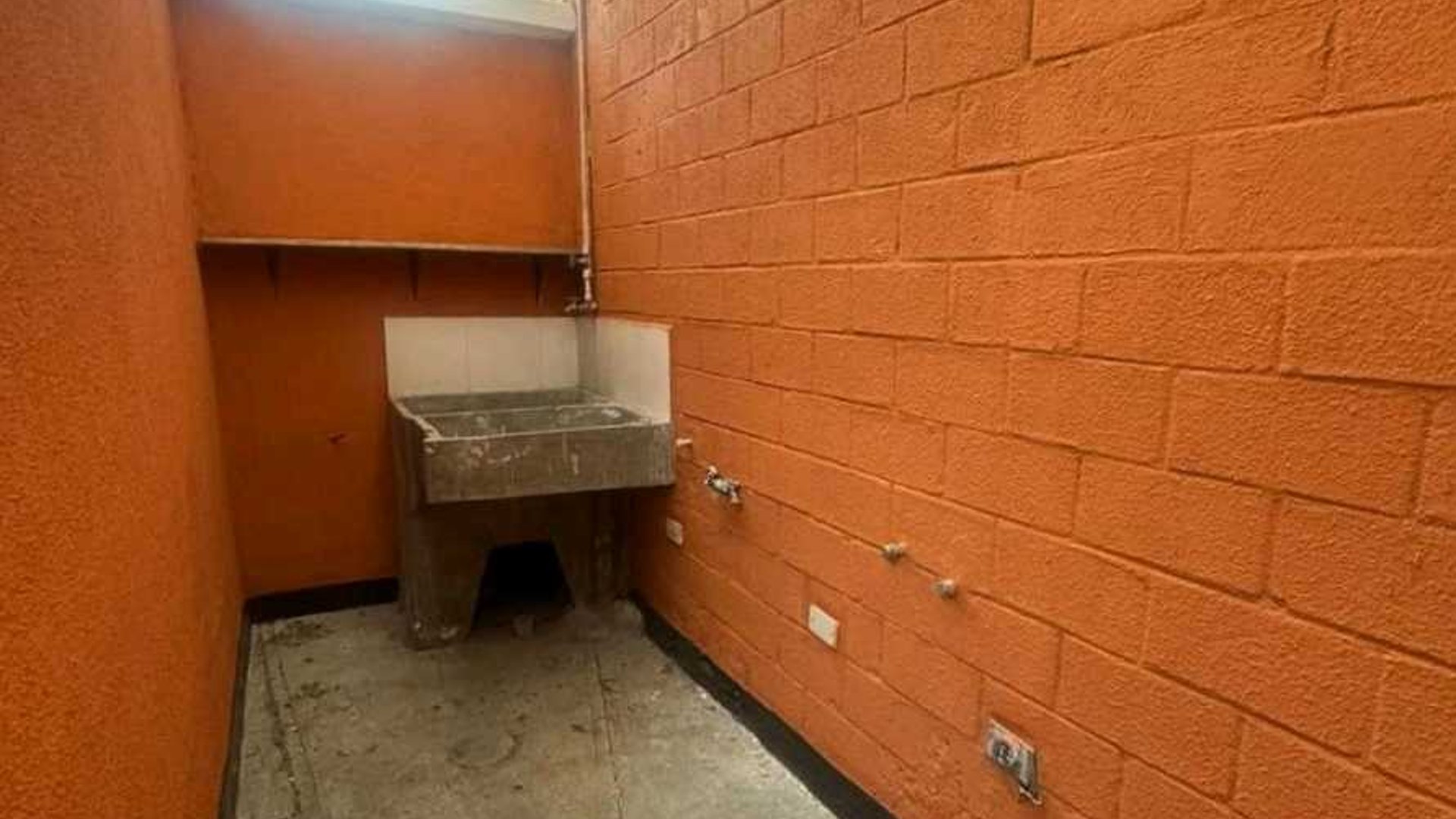 CASA EN VENTA???? San Cristóbal, zona 8 de Mixco - Miniatura 8