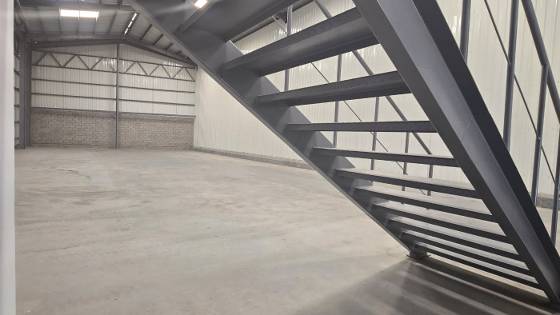 Ofibodega Alquiler y Venta en la VAS San Miguel Petapa - Miniatura 12