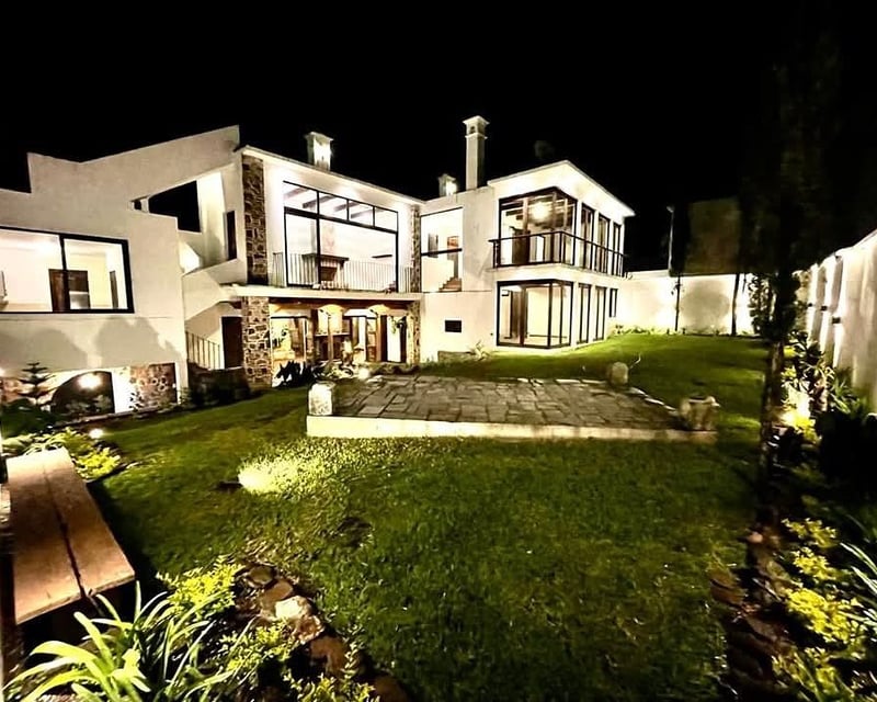 𝗩𝗘𝗡𝗧𝗔 |  Preciosa Casa Exclusiva en Hacienda del Comendador
