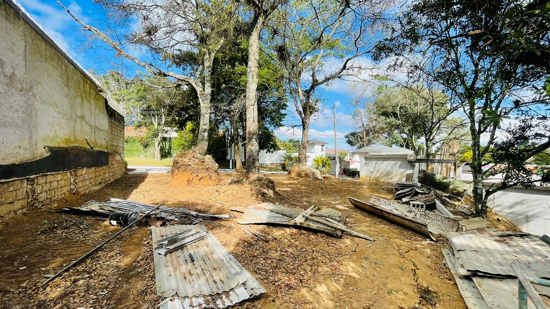 VENTA DE TERRENO RESIDENCIAL - LA MONTAÑA, ZONA 16 - Miniatura 5