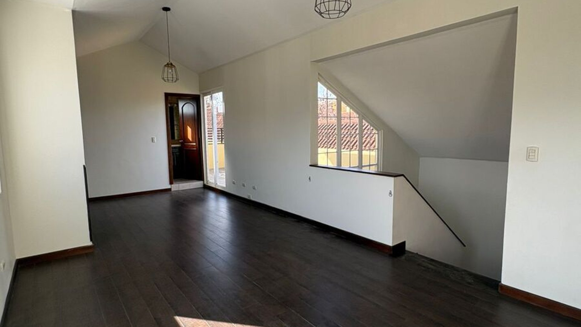 Casa en Alquiler Condominio Entreverdes Km. 20.5 carretera a Fraijanes