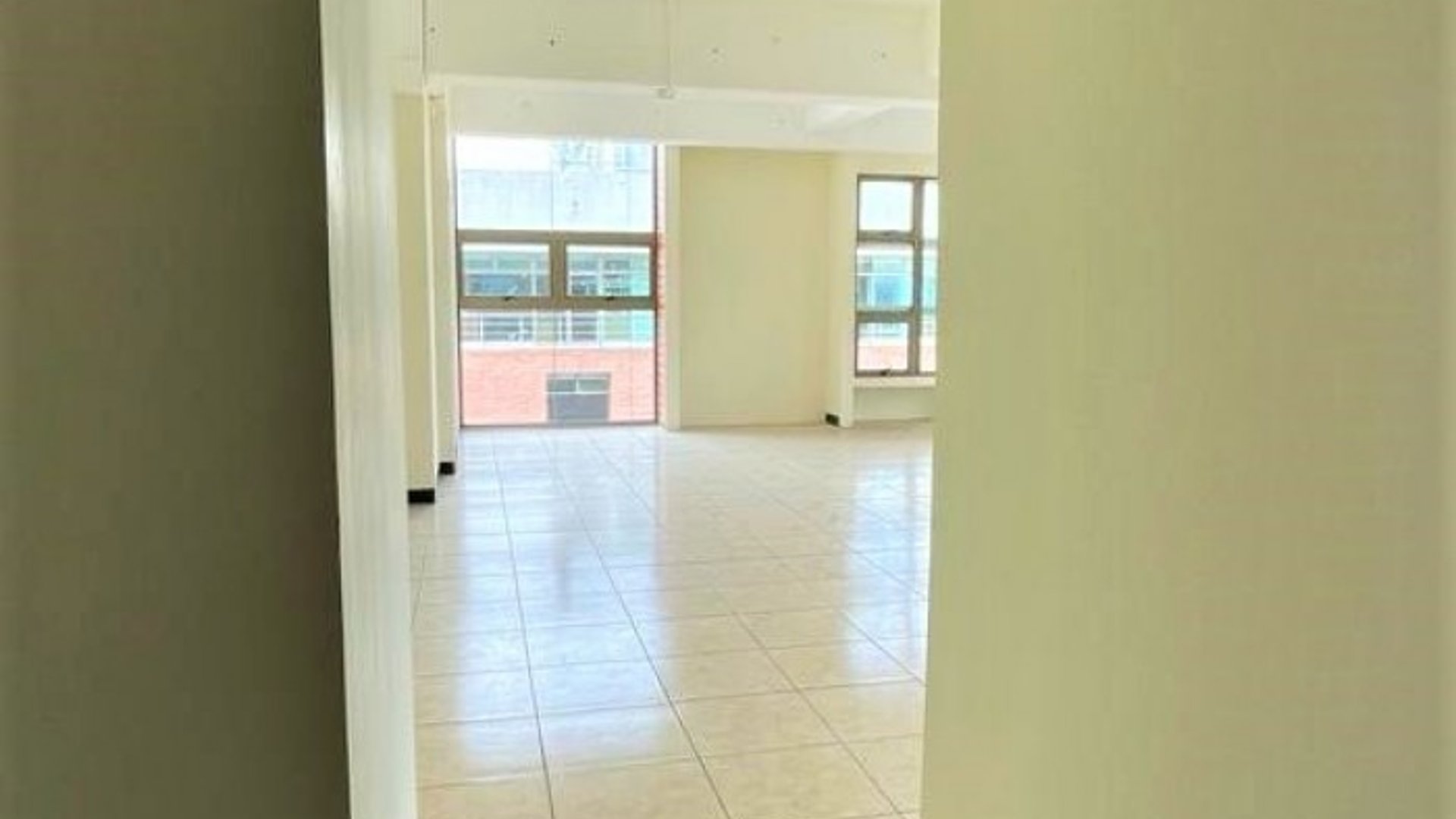 OFICINA COMERCIAL EN RENTA, NARANJO - Miniatura 2