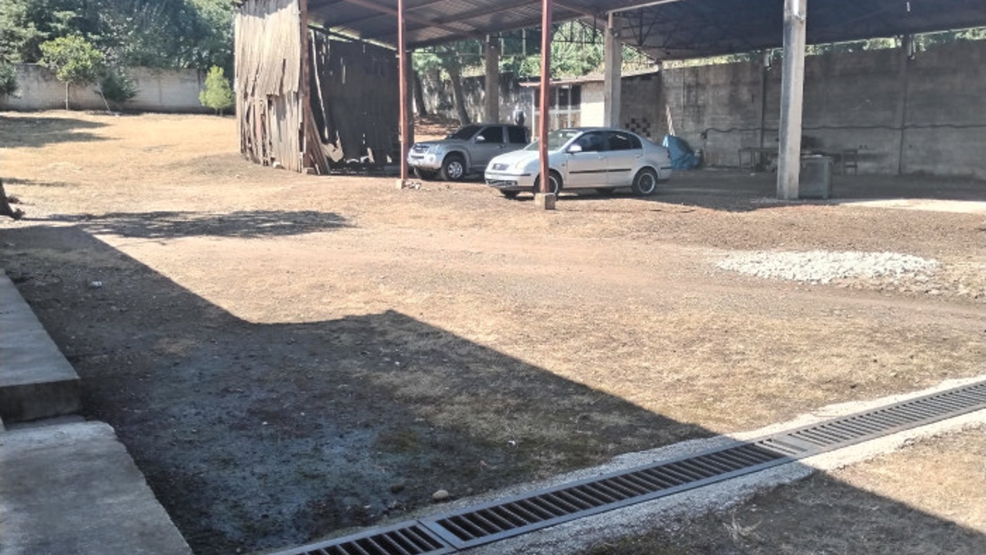 Terreno Renta uso comercial Las Anonas San Jose Pinula - Miniatura 2