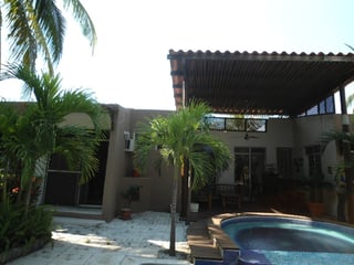 Linda Casa amueblada en Venta en San Marino!!! - Image 4