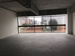 Oficinas en venta en 19 calle, zona  10 - 4
