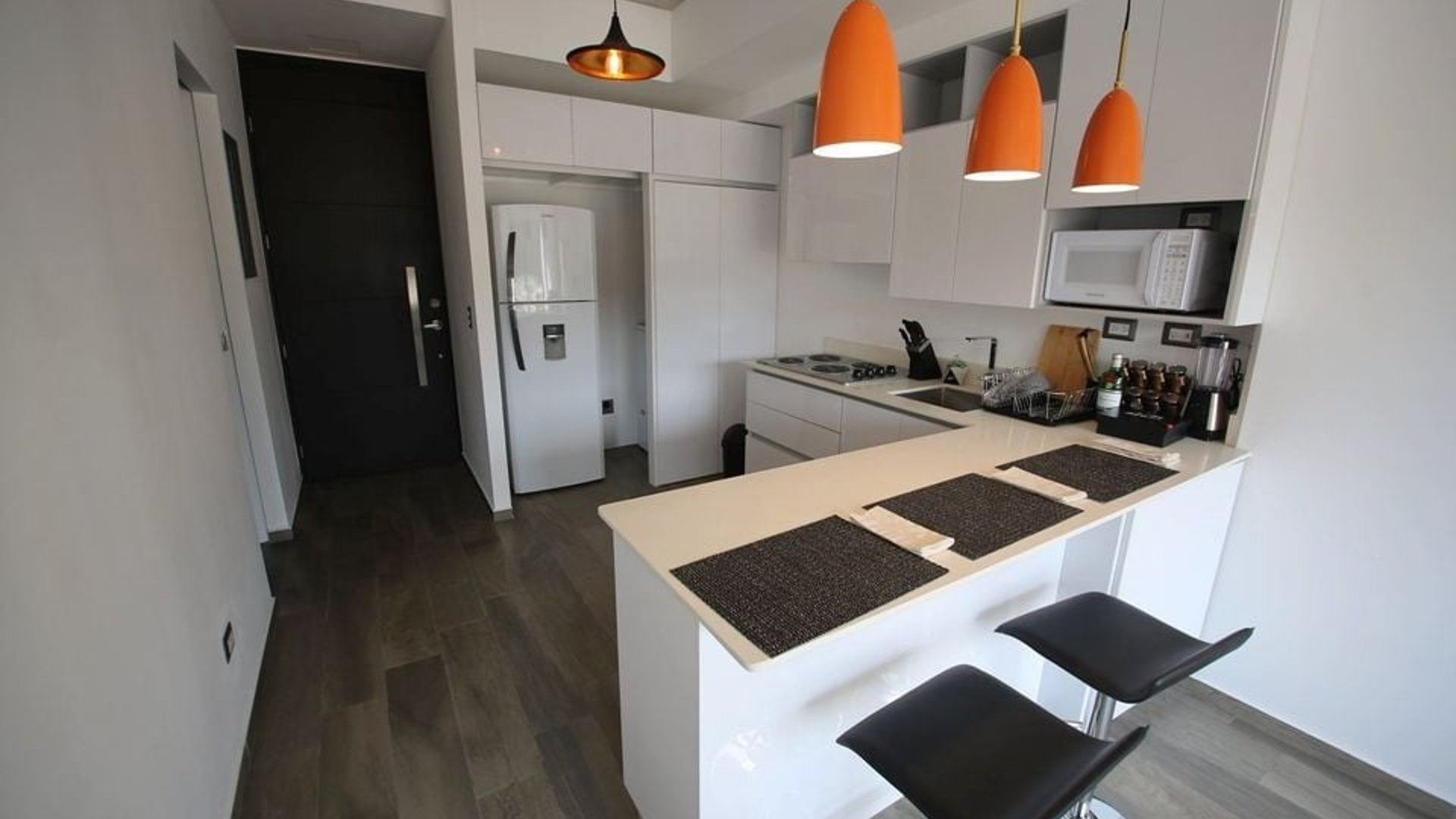 ????APARTAMENTO AMUEBLADO EN VENTA – 2 HAB | SHIFT | ZONA 16 - Miniatura 3