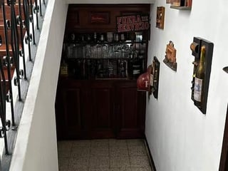 Vendo Amplia Casa en zona 11, Mariscal - Image 4