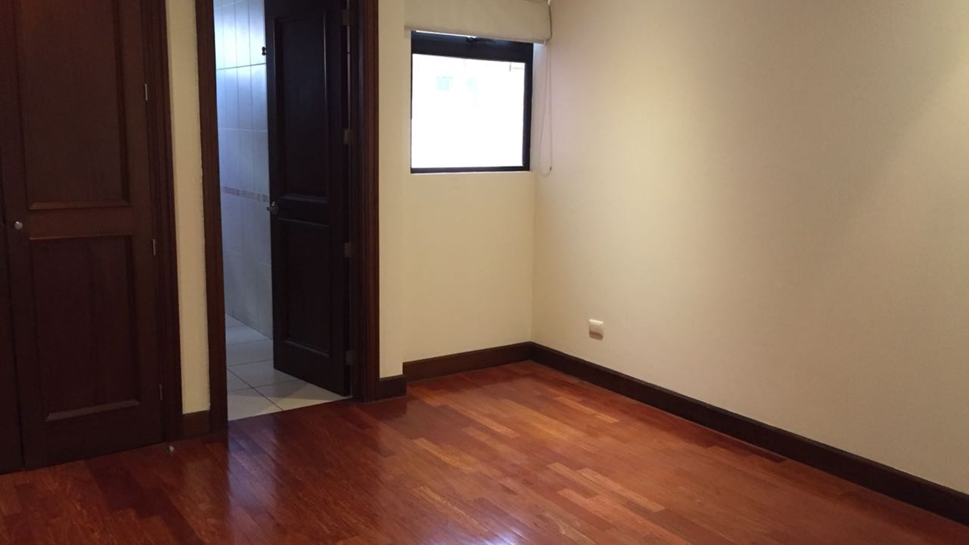 Apartamento 4 habitaciones en renta San Ángel zona 14 - Miniatura 13