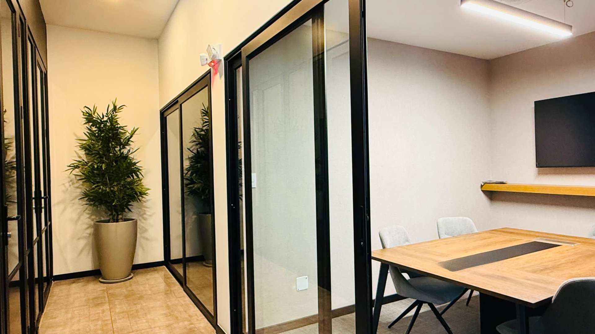 ALQUILER DE HERMOSO APARTAMENTO PARA ESTRENAR - VERDÚ, ZONA 13 - Miniatura 20