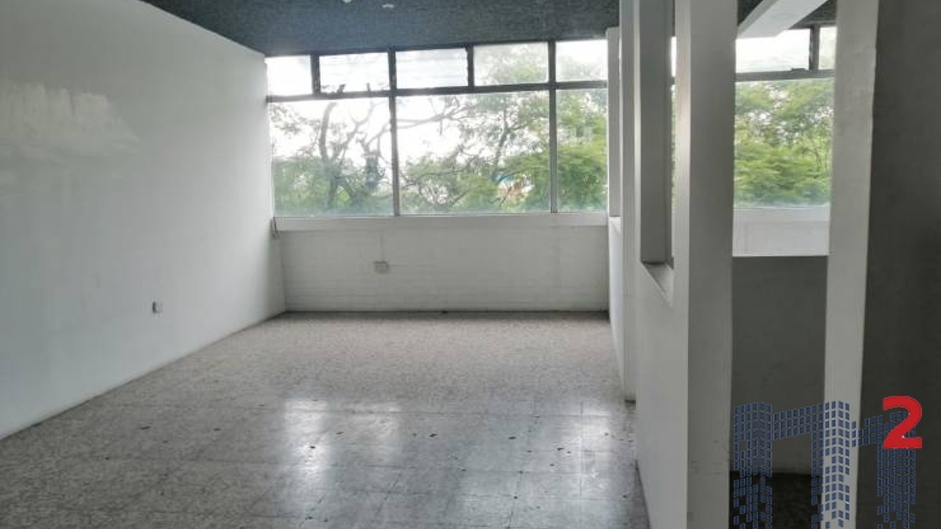 Oficina en Renta, Zona 09 (R9595) - Image 1