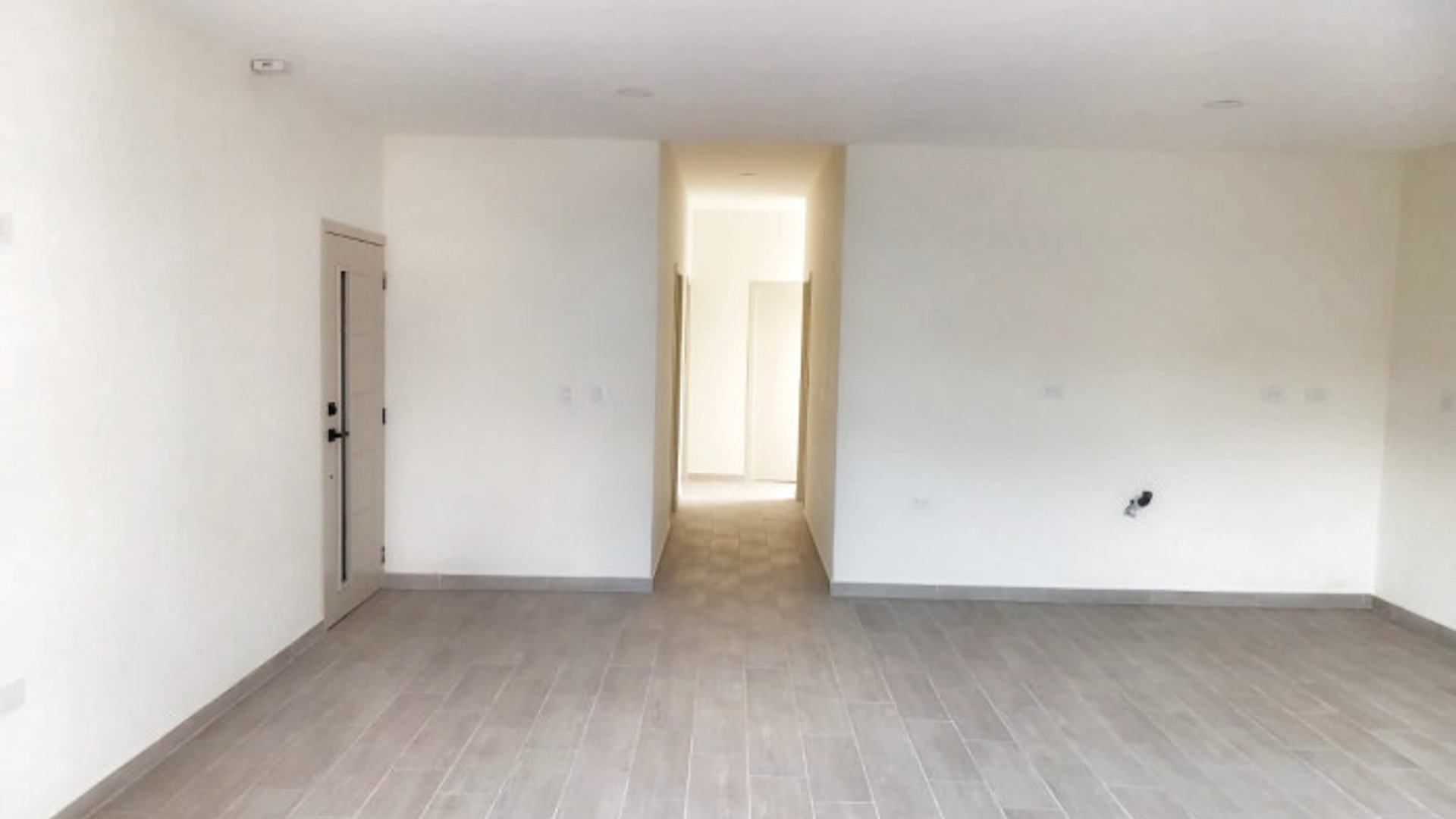 RENTA DE LOCAL COMERCIAL Y APARTAMENTO EN EL SALVADOR - Miniatura 12