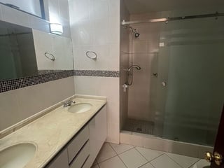 APARTAMENTO EN RENTA – SAN IGNACIO , ZONA 10 - Image 6