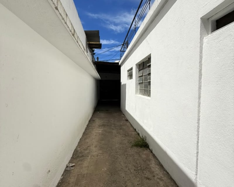 Venta de Casa amplia cercana al Sauce Zona 2