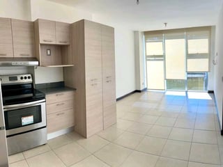 APARTAMENTO EN VENTA – EDIFICIO DESTINY, CAES - 2