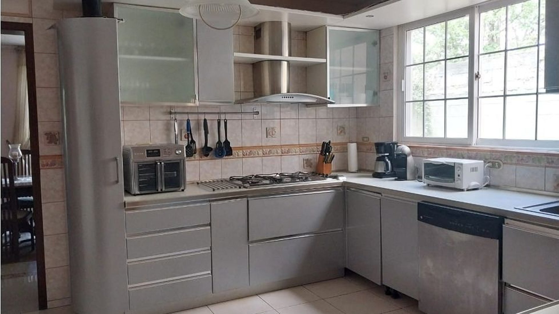 Casa de Lujo en Venta y Renta – Km. 16.5 Carretera a El Salvador (CAES)