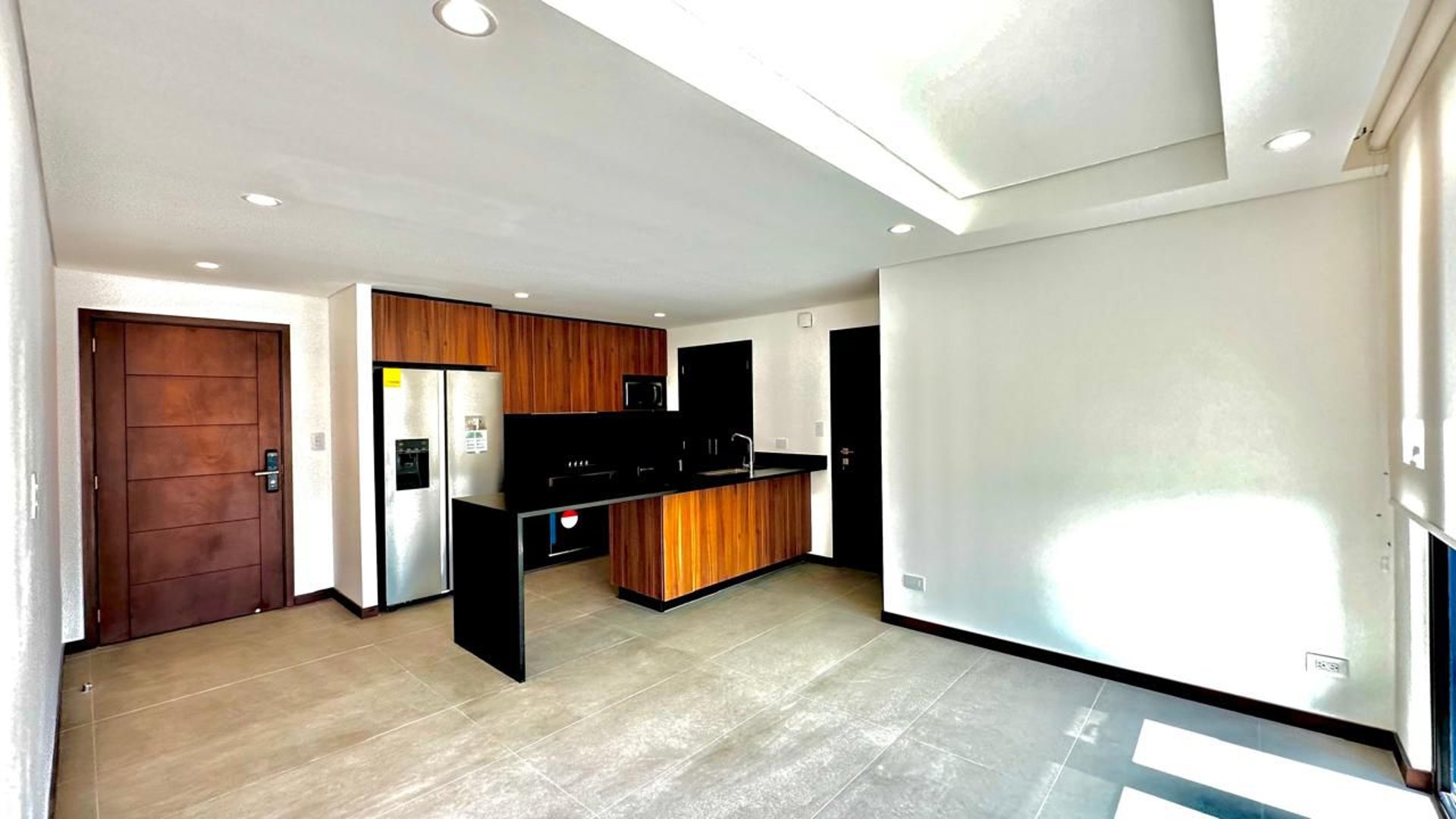 VENTA DE LINDO APARTAMENTO - RESERVA 5TA, ZONA 14 - Image 1