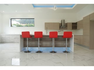 LA FONTANA / CASA EN VENTA , CES - 3