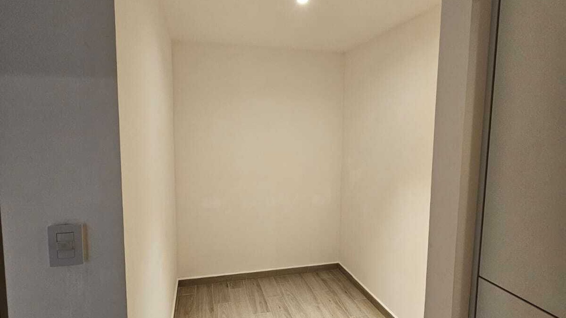 Apartamento en Venta Edificio Parque 15, zona 15 - Miniatura 6