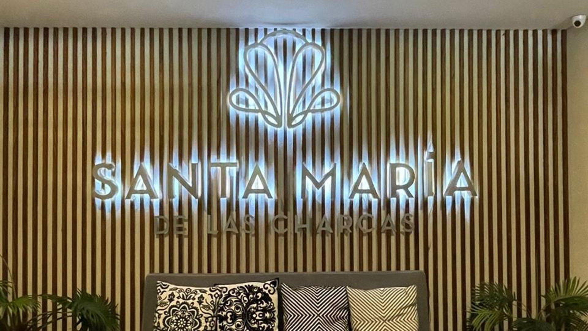 📍 APARTAMENTO EN RENTA – 3 HAB | SANTA MARÍA LAS CHARCAS | ZONA 11