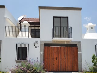 Casa Nueva En Alquiler - Image 1