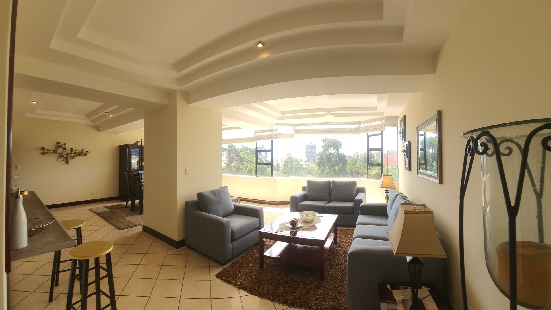 Apartamento en Venta en Zona 10 Dentro de Colonia