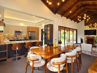 CASA EN VENTA EN ANTIGUA GUATEMALA - 3